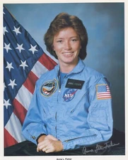 ANNA LEE FISHER Autographed Signed NASA Color Photograph Astronaut Space Shuttle