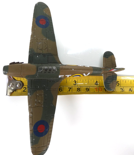 Toy Aircraft Hawker Hurricane Mk1 Dunkirk 1940 Atlas Editions 1:72 Army Plane - 第 4/20 張圖片