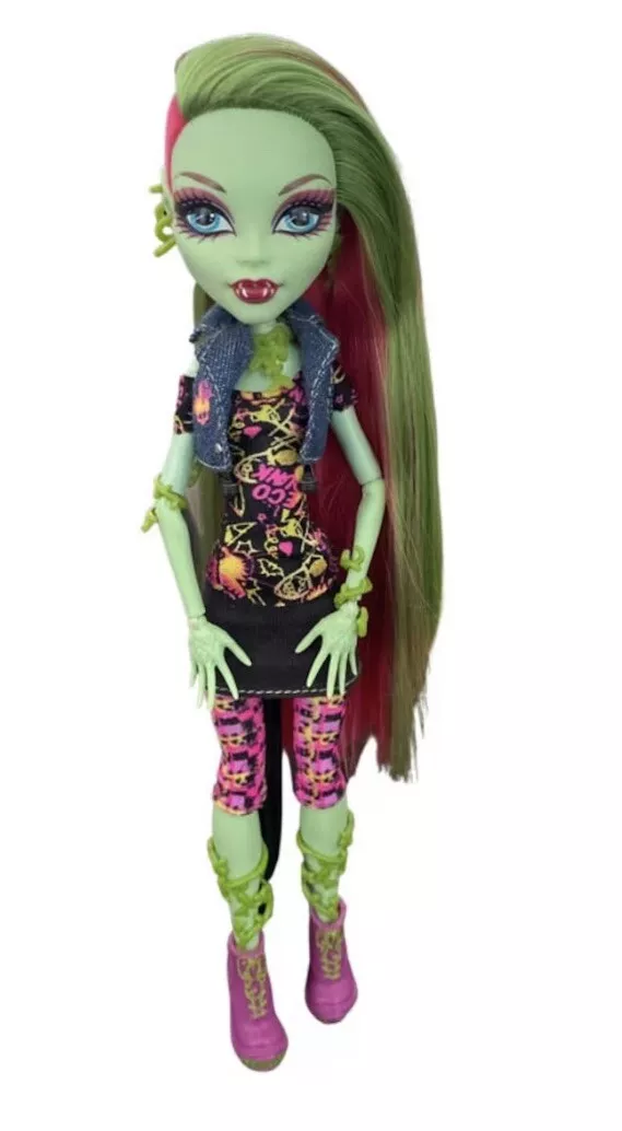 Venus mcflytrap doll 2025