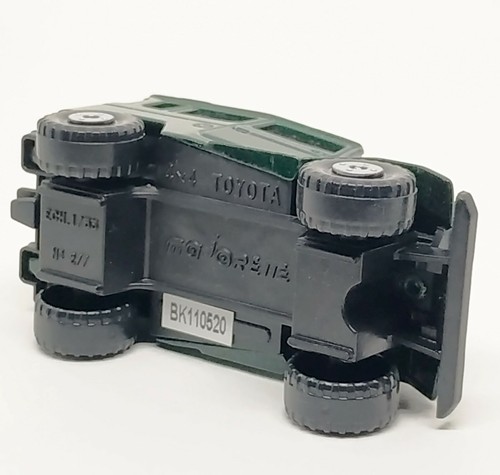 Majorette Toyota Land Cruiser J40 Metallic Green 1:53 (3 inches) 277 no Package - Picture 7 of 8