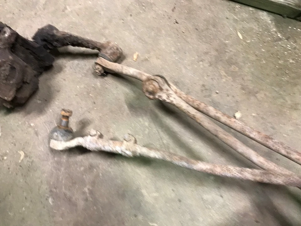 Ford Galaxie 1966, sector de dirección Custom 500, enlace de arrastre, brazo Itler Foto 4 de 4