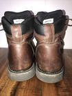 Foto 11 di 16