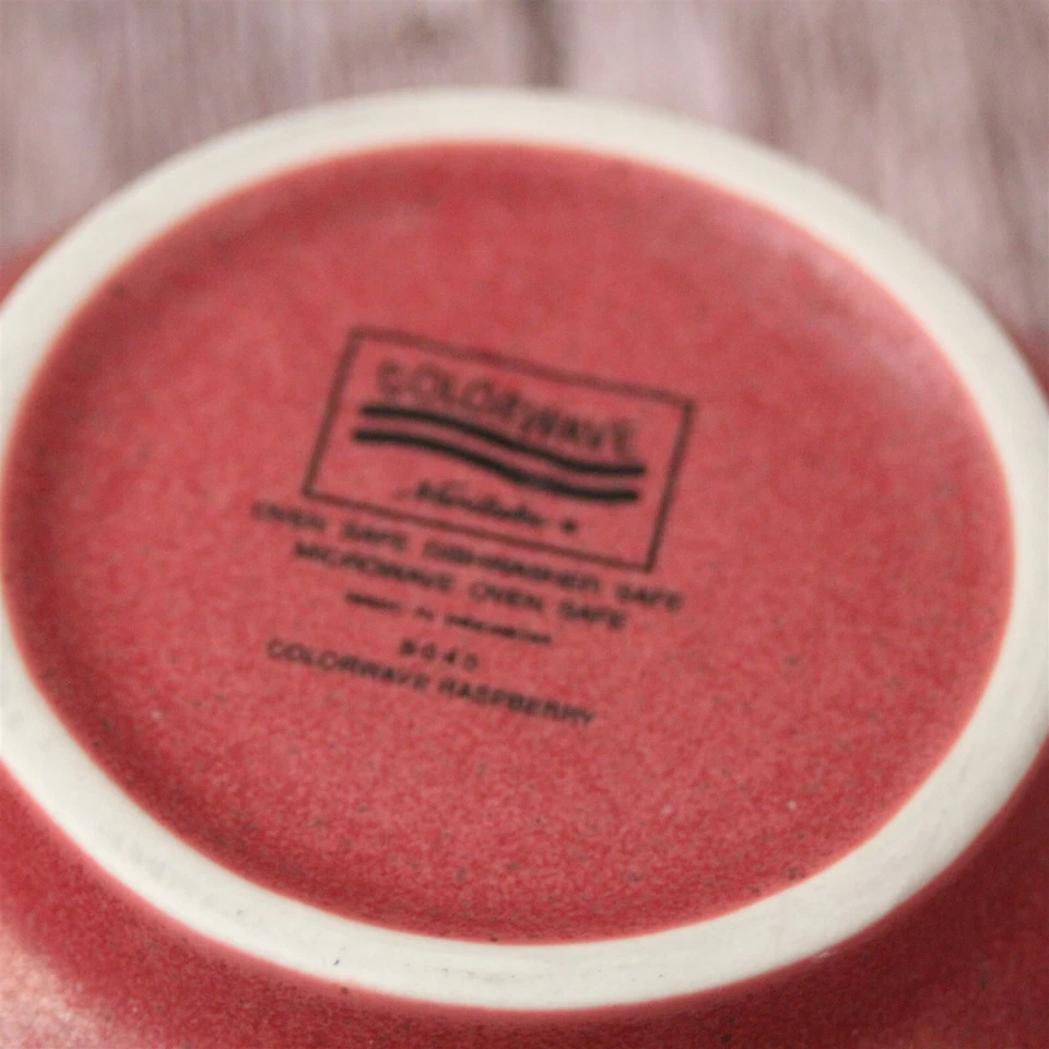 Juego NORITAKE Colorwave Rojo Frambuesa/2 Tazones de Arroz*Cupé*Indonesia Contemporánea Foto 3 de 4