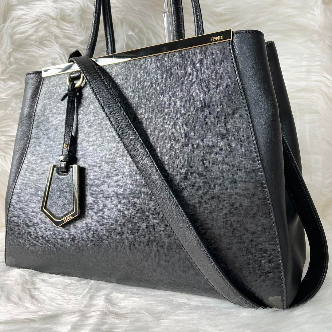 【FENDI】ブラックカラーアストラカンFUR&レザーバケットBAG30㎝美品 FENDI 2Jours 2-way Hand Bag Shoulder Bag Leather Black Authentic