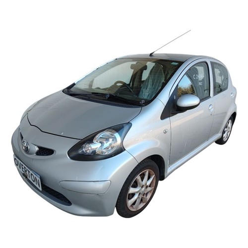 TOYOTA AYGO KRAFTSTOFFTANK BENZIN 770010H010
