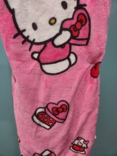 HELLO KITTY PLUSH THROW NWT 50IN X 70IN JAY FRANCO SANRIO 100 POLYESTER HEARTS