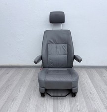 VW T5 Multivan Fahrersitz Sitz vorne links Leder grau Armlehnen Sitzheizung