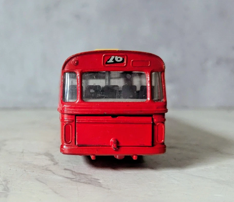 Tekno 851 Scania CR-76 Red Bus Coach Die Cast Made In Denmark  — 第 3/4 张图片