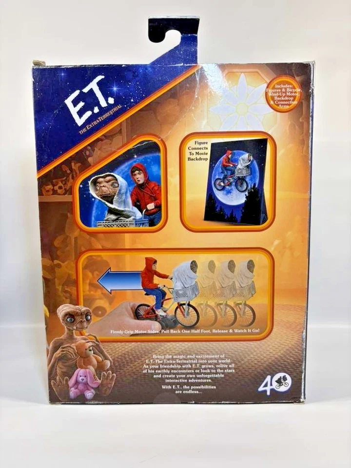NECA E.T El Extraterrestre 40 Aniversario Elliott y E.T. en bicicleta Foto 4 de 4