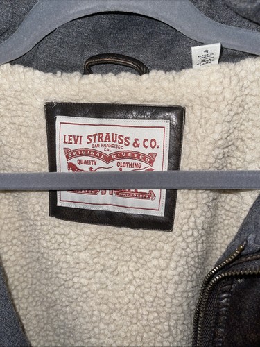 Levi Strauss Co. Faux Leather Bomber Jacket Sherpa Lined w/ Hood Size Small - Picture 3 of 10