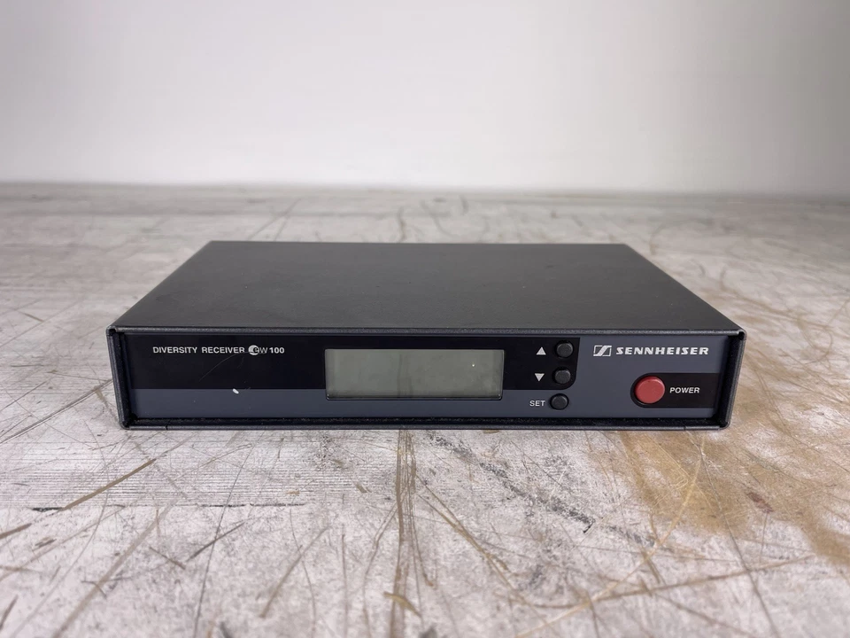 SENNHEISER EW100 DIVERSITY TRANSMITTER - READ DESC - (W/POWER SUPPLY) - Image 3 of 4
