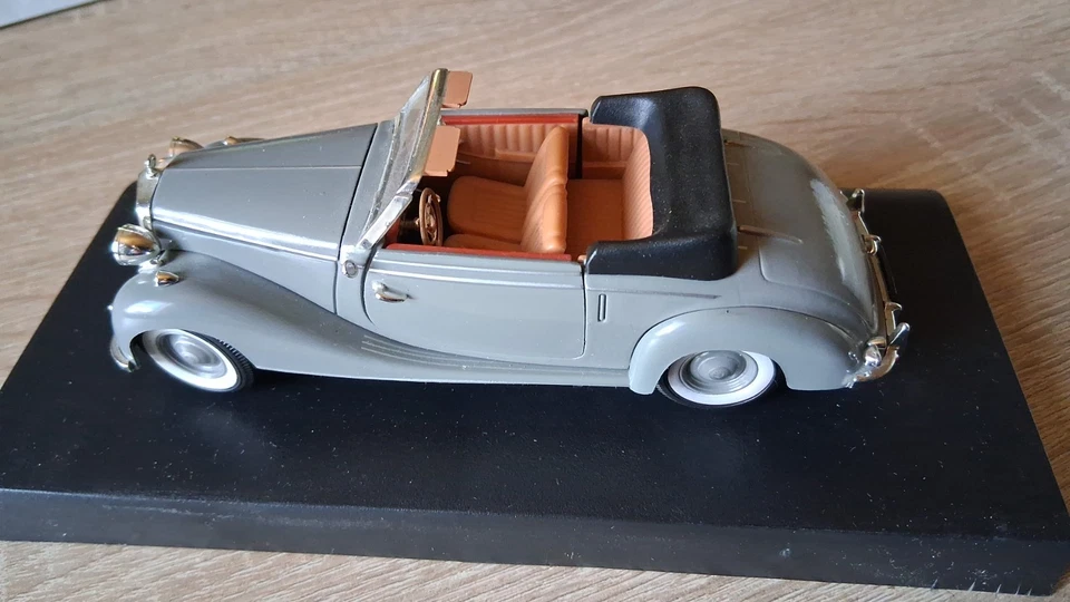 1/32 " 1950 Mercedes Benz 170S " SIGNATURE MODELS, Die Cast - Bild 3 von 4