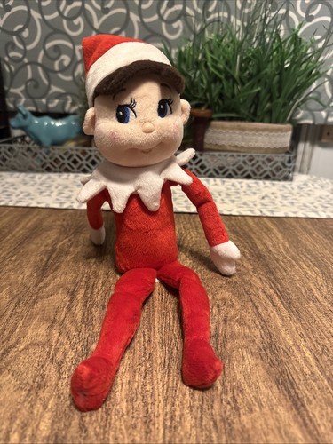 14" CCA & B ELF ON A SHELF 2005 CHRISTMAS BOY RED STUFFED ANIMAL PLUSH TOY - Bild 1 von 2