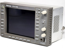 Tektronix WFM5000 Multi-Format Portable Waveform Monitor W/ Options SD HD DG