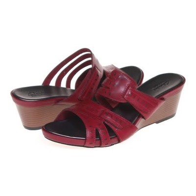 clarks lucia wedge sandal