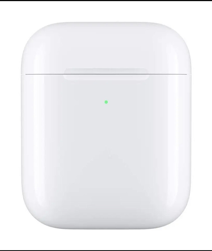 Apple AirPods with Charging Case 第2世代 M…
