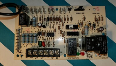 Lennox Armstrong Defrost Board 100269-01.2707N209696.1084-851.1084-83-8511A.USED