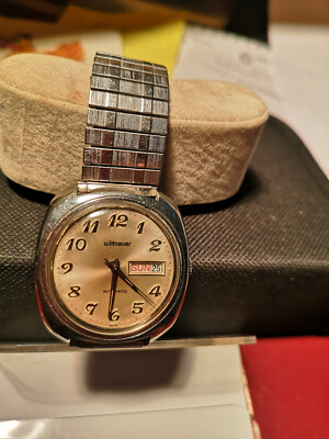 seltene Herrenarmbanduhr ''Automatic'' der Uhrenmanufaktur ''Wittnauer''