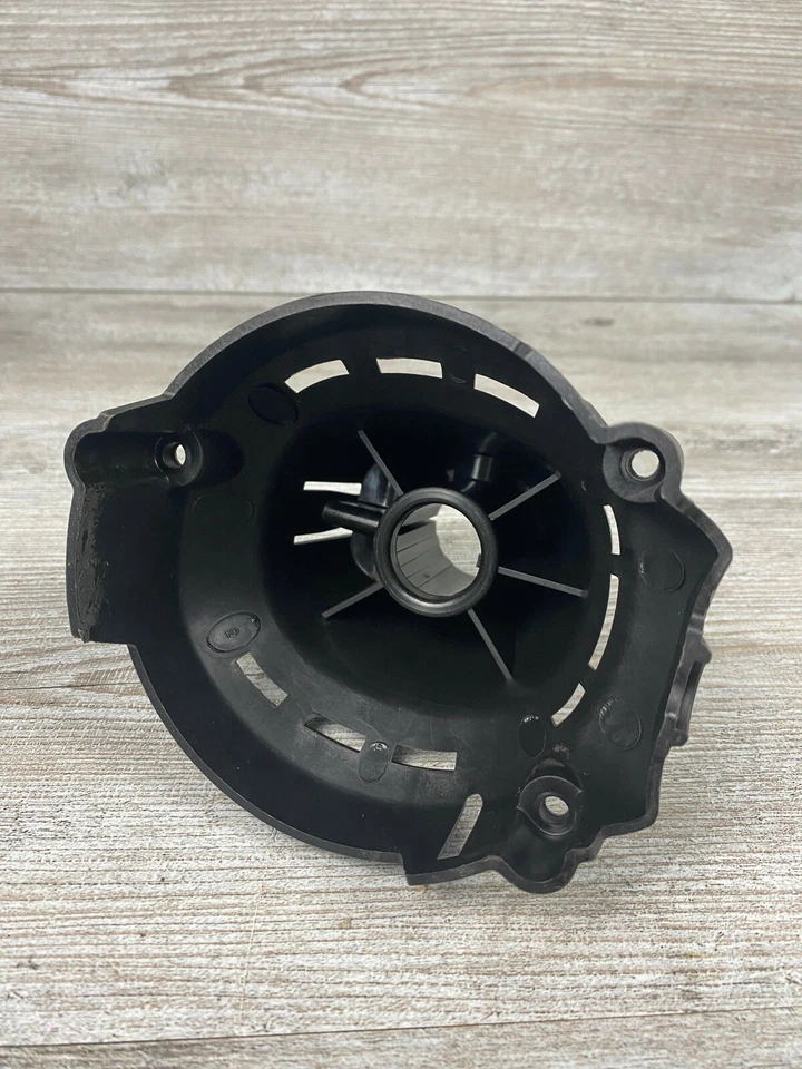 Cub Cadet CS202 Trimmer Part Clutch Cover 75306181 - Image 4 of 4