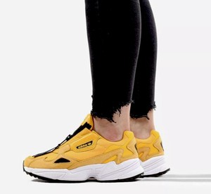 adidas falcon schwarz