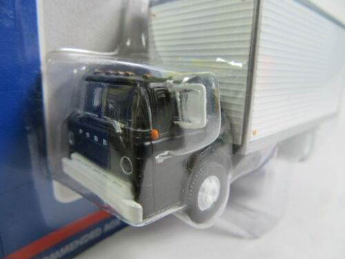 Athearn 1:87 Ford C Series 26 Pies Kofferaufbau Cabina Negra USA - Imagen 3 de 5