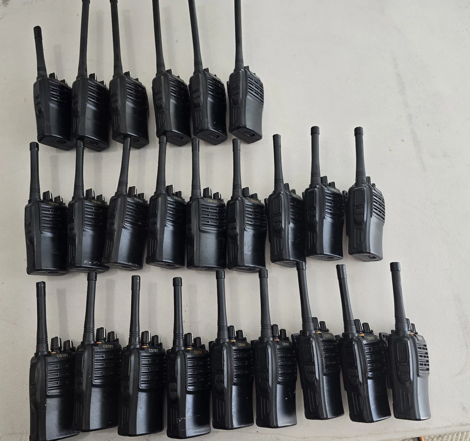 CONNECT SYSTEMS CS101 136-174 MHz Two Way Radio - Image 3 of 4