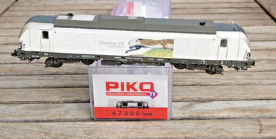 Piko 47395 Tt Diesel Br 247 Siemens Vectron The Epoch 6 with Dss + LED Boxed