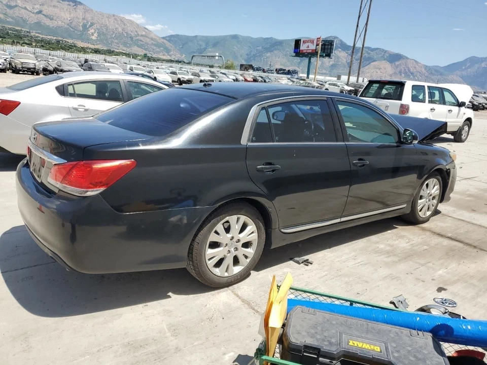 BLK RIGHT REAR DOOR TRIM PANEL 2008 TOYOTA AVALON Foto 3 de 4