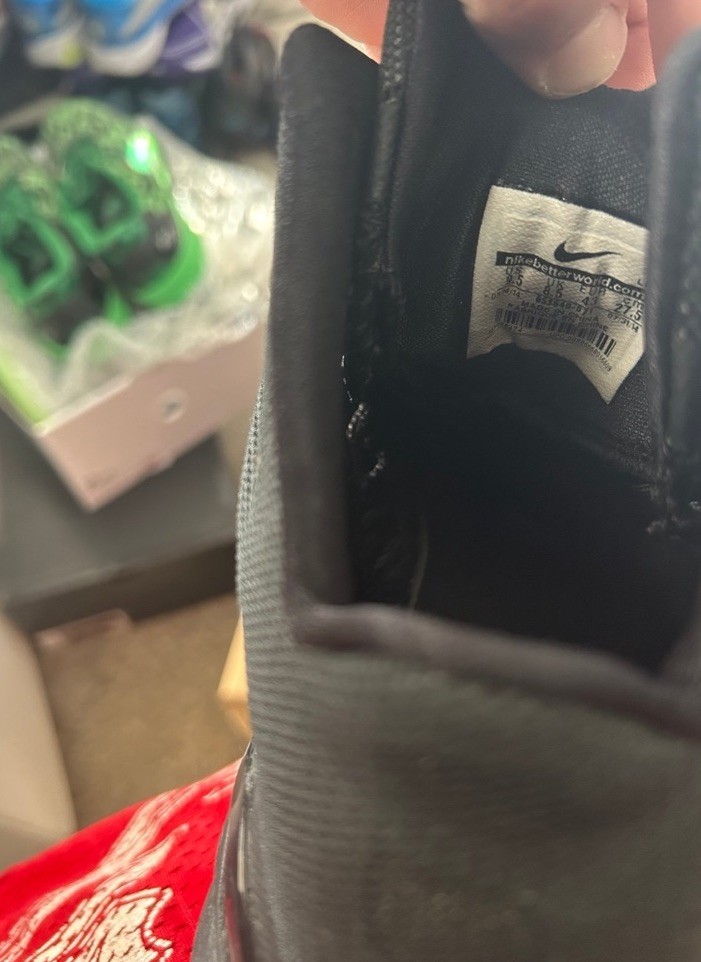 Nike Hyperdunk - image 6