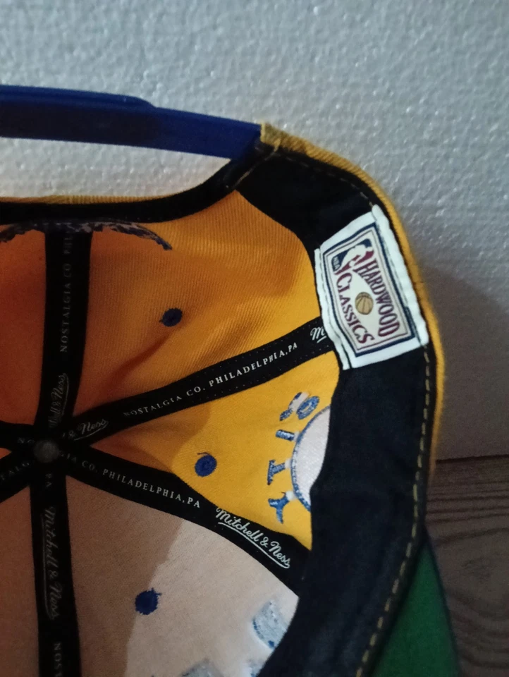 SAN FRANCISCO WARRIORS SNAPBACK MITCHELL AND NESS HAT - Image 3 of 4