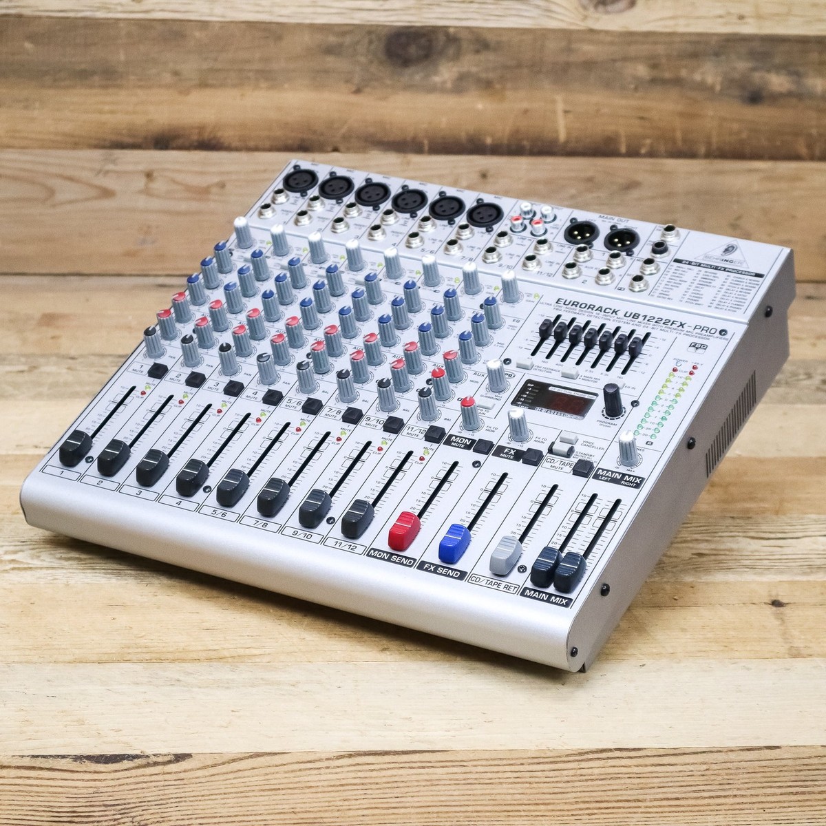 【期間限定価格】BEHRINGER EURORACK UB1222FX-PRO Behringer | Product | UB1222FX-PRO