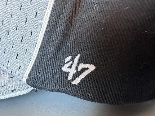 Cappello da baseball 47 MLB nero Yankees regolabile NEW YORK CLASSICO MODERNO GRIGIO NERO - Foto 4 di 15