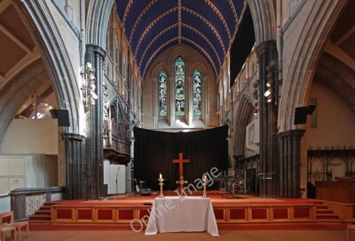 Photo 6x4 St Paul, Queen Caroline Street, Hammersmith - Chancel Hammersmi c2011