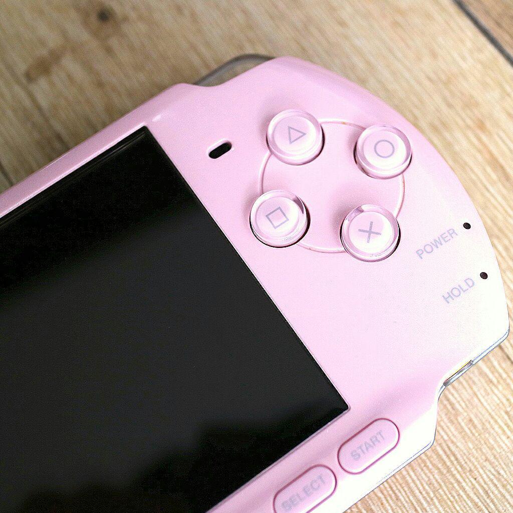 PSP Playstation Portable video game console Pink PSP - 3000
