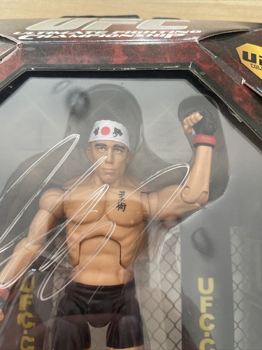 UFC Signed George St-Pierre Autograph Jacks Action Figure - Picture 2 of 3