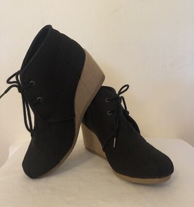 skechers bobs memory foam boots