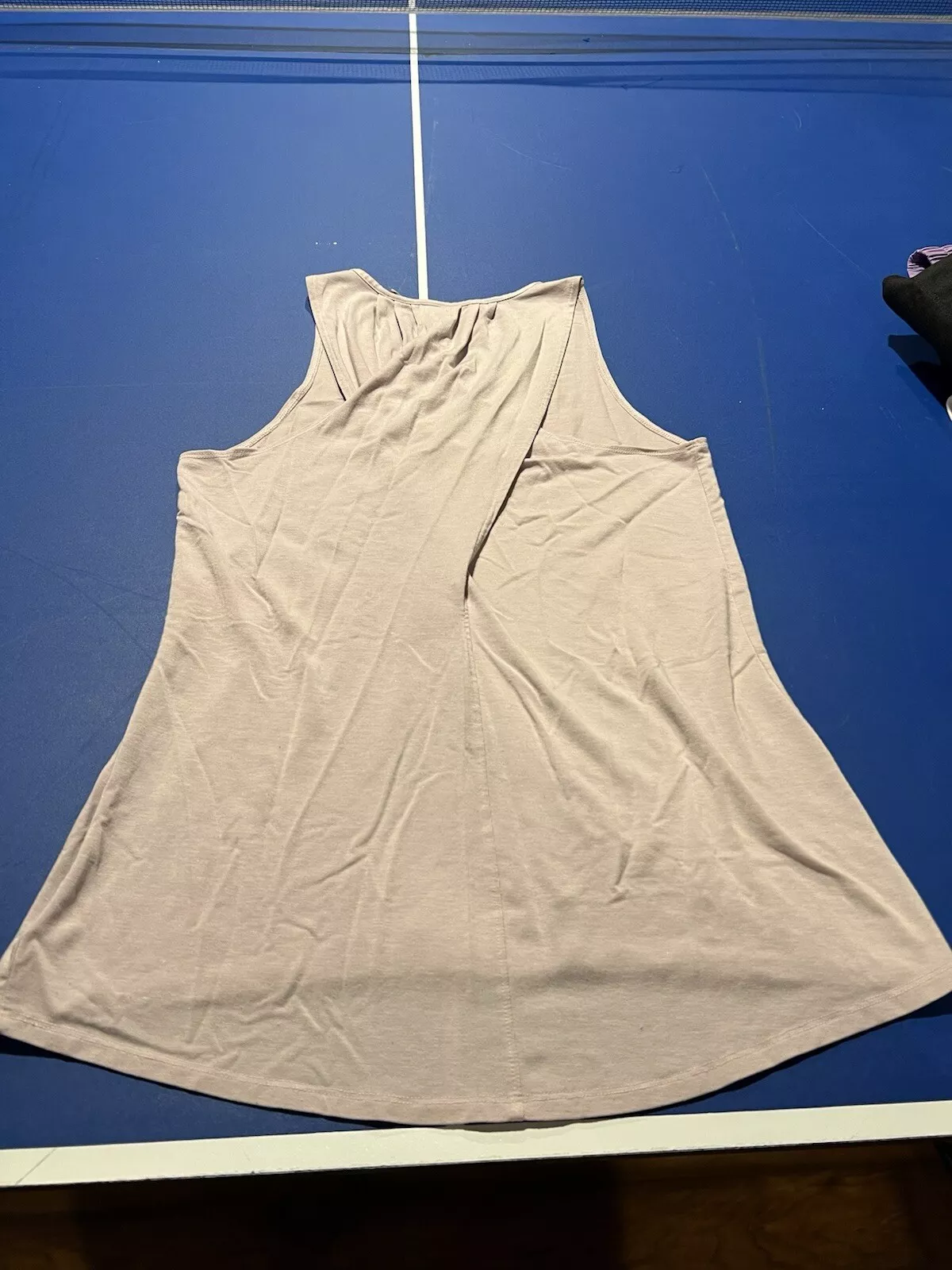 athleta ultimate cross back soft tank-top