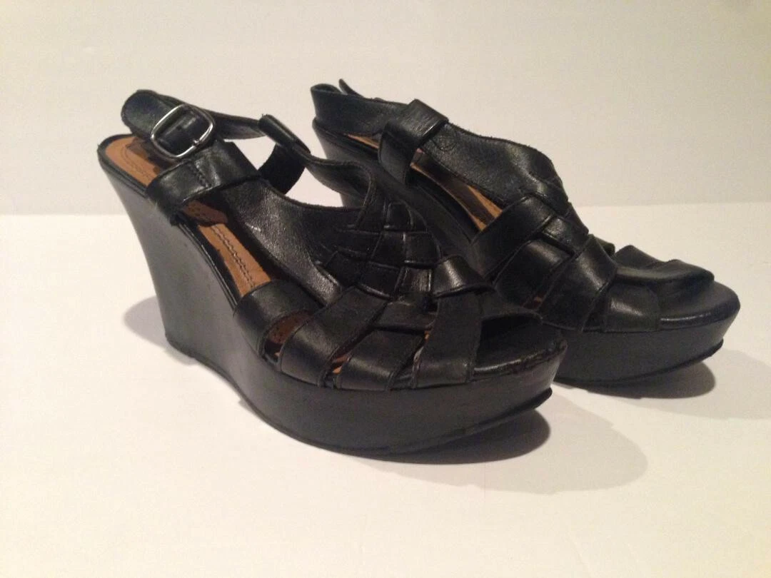 Gianni bini cheap wedge sandals
