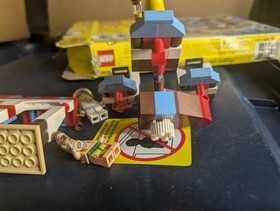 LEGO SpongeBob SquarePants Heroes of the Deep 3815 & Glove World 3816 Complete 