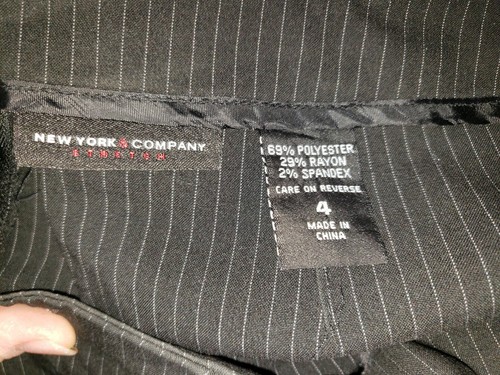New York & Company Women's Skirt Size 4 Pencil Skirt Grey Pinstripe - Picture 4 of 4