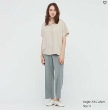 NWOT XS Uniqlo WOMEN STRETCH STRAIGHT PANTS