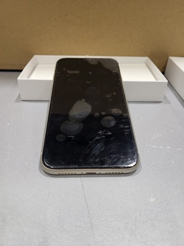Apple iPhone 11 64GB Weiß - Liquid Retina, A13 Bionic, Dual-Kamera