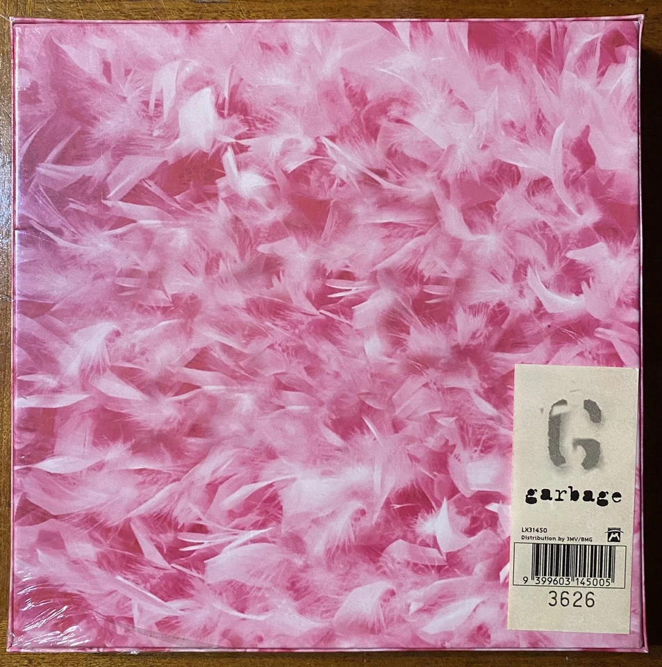 GARBAGE s/t 1995 UK Mushroom Ltd. Ed. Numbered 7" Single BOX SET Shirley Manson - Image 2 of 3