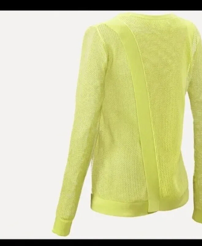 T- Shirt Cabi | 199 Split Back Pullover Lemon Lim… - image 1