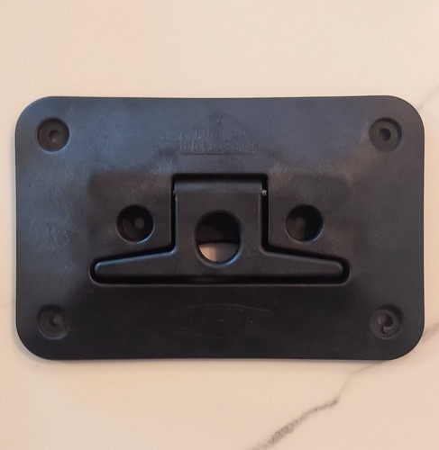 The Cleat Seat By CIPA Retractable Dock Cleat, Solid Black CS100-New In Box