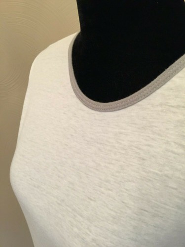 LuLaRoe Juniors Liv T T-Shirt Size 14 White Gray Short Sleeve Crew Hi Low Hem - Picture 3 of 9