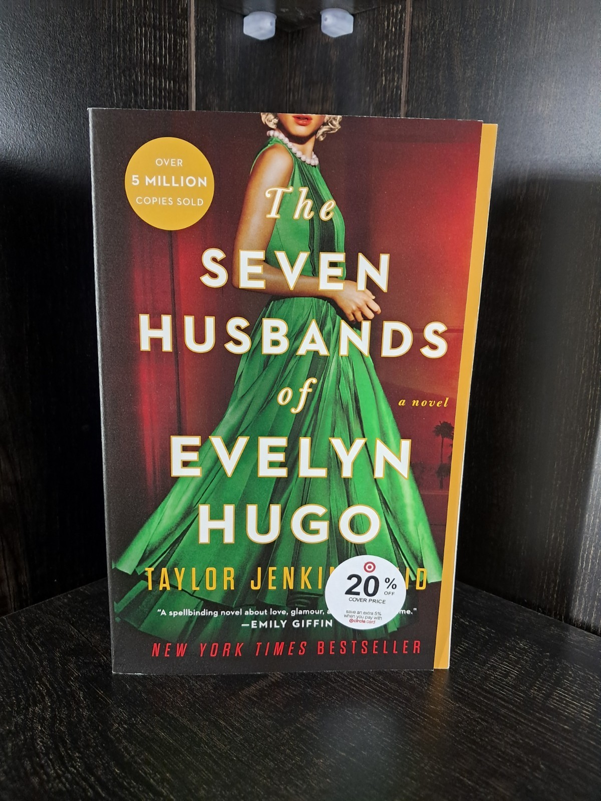 The Seven Husbands of Evelyn Hugo by Taylor Jenkins Reid - 2024  Paperback VGC