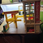 Vintage Fisher Price Little People Parking Service Center Garage   Needs  rehab