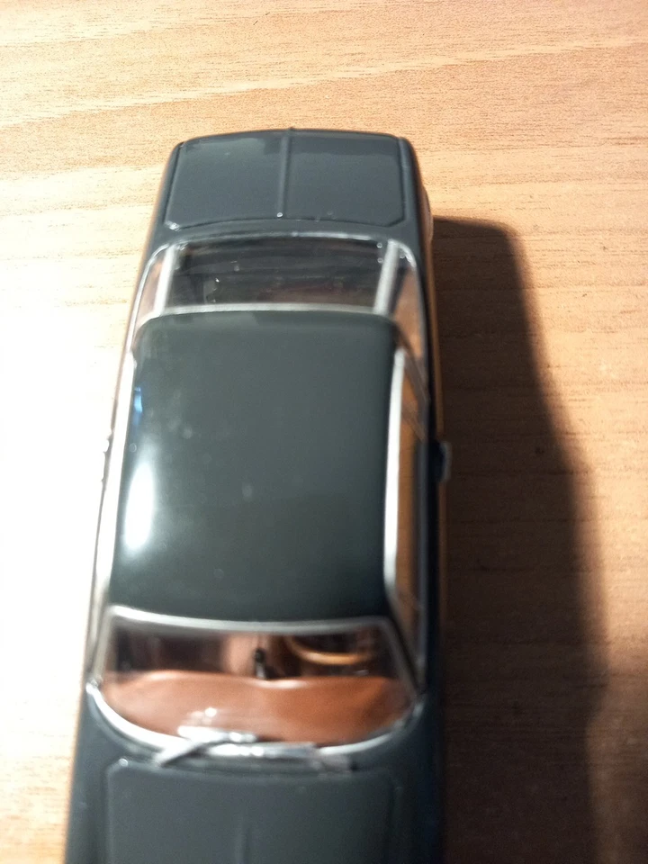 FIAT 2300 S STARLINE SCALA 1/43 - Immagine 2 di 4