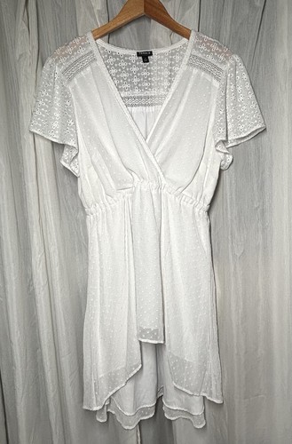 Top tunica Torrid Babydoll alto basso XL chiffon clip occhiello bianco uncinetto usato in ottime condizioni - Foto 10 di 10
